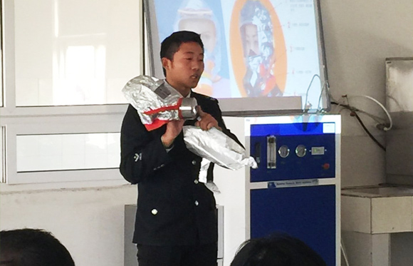紙罐生產廠家91香蕉视频美開展消防安全知識（shí）培訓
